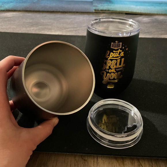 Two New wine tumblers for the Disney Hocus Pocus fan or wine fan! Set of 2. - Picture 7 of 7
